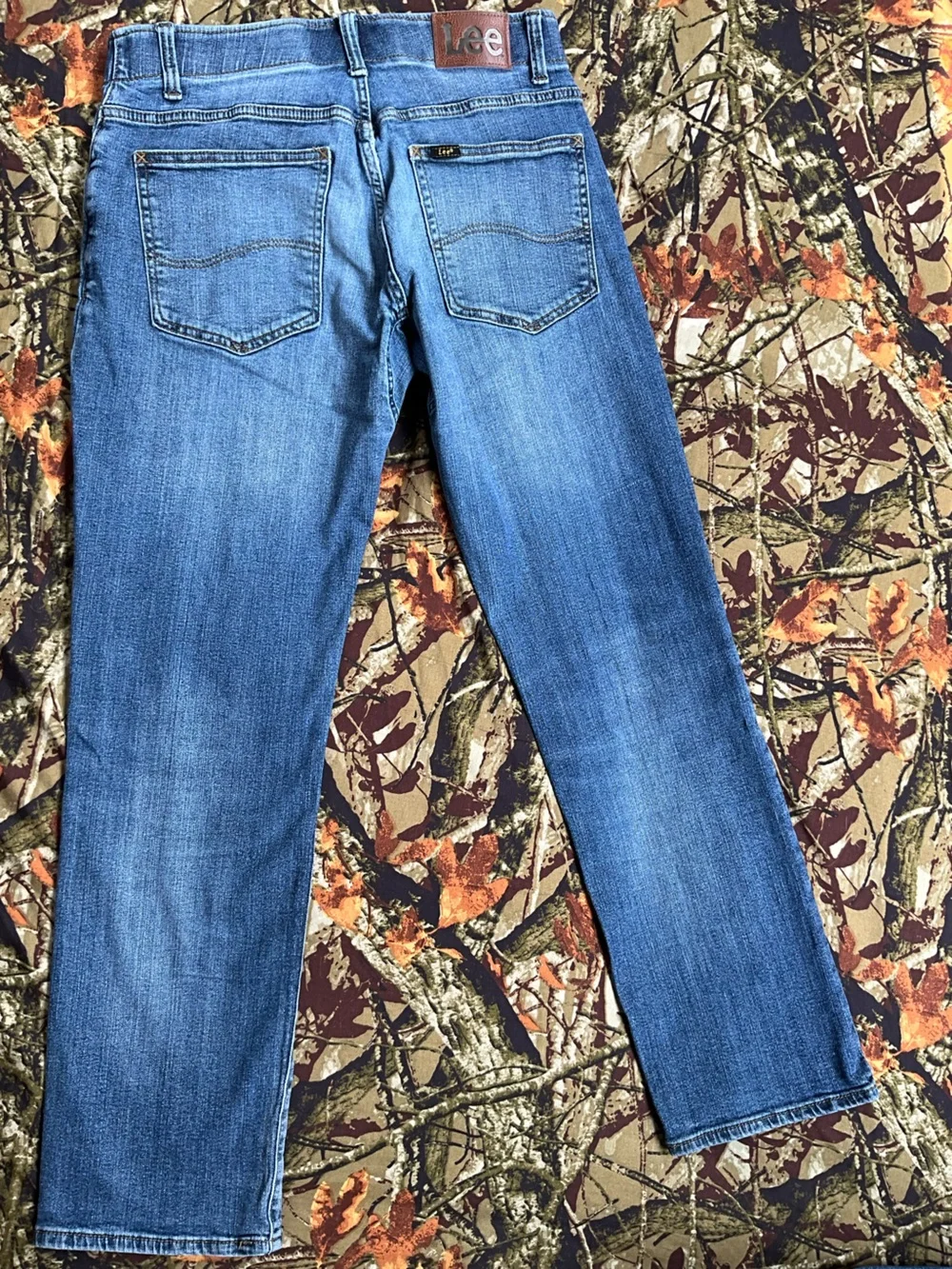 Lee Extreme Motion Men's Maddox Straight Fit Tapered Leg Stretch Jeans 32x32
